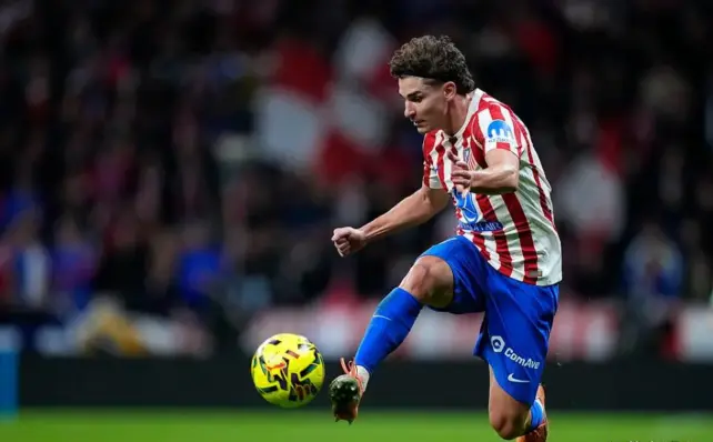 PSG Move for Atlético Forward Alvarez Now