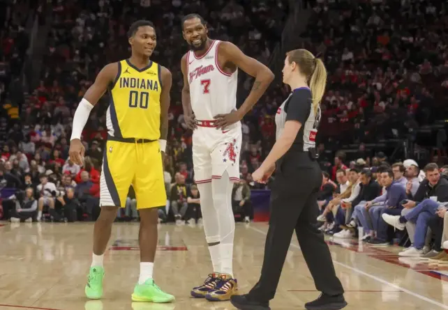 Rockets Rebuild Year Shows Durant Comfort